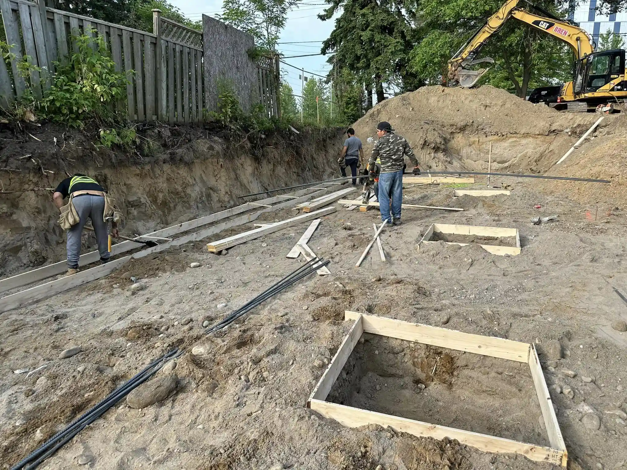 353789561_108057215656798_4308885911689585324_n